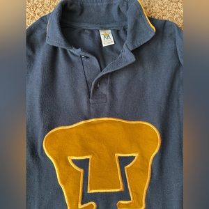 Pumas UNAM vintage shirt